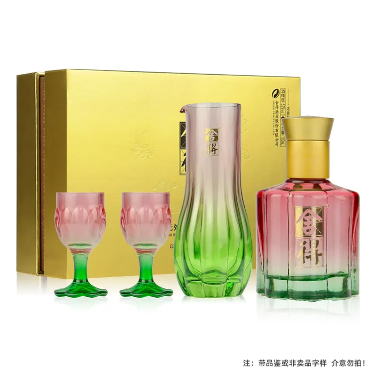 舍得无处不春风  浓香型白酒 52度100mL