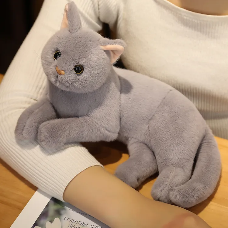 仿真猫咪玩偶小猫抱枕布娃娃可爱猫公仔毛绒玩具儿童女生安抚礼品