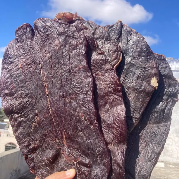 陵水牛肉干  纯日晒两天 七成干 需烹饪 油煎油炸农家腌制