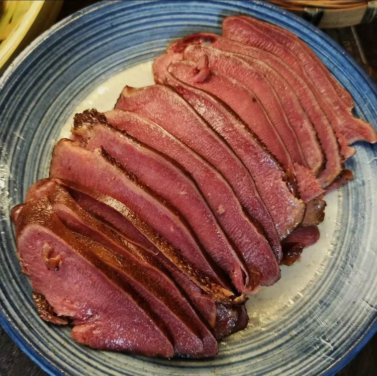 （五号）正宗重庆巫溪农家粮食猪莲花，腊猪舌头，纯舌尖。腊肉