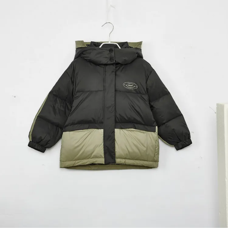 【皇室童缘】2024冬新款拼接色连帽时尚90鸭绒羽绒服15830102033