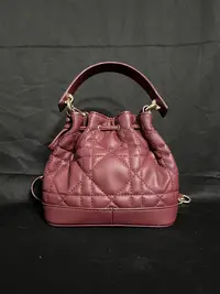 LQ-WITH-QUEEN真皮女包甜甜2格桶红色-小号