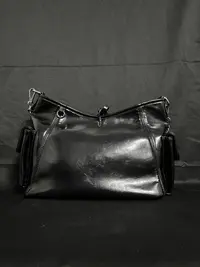 LQ-WITH-QUEEN真皮女包腋下油蜡饺子黑色-小