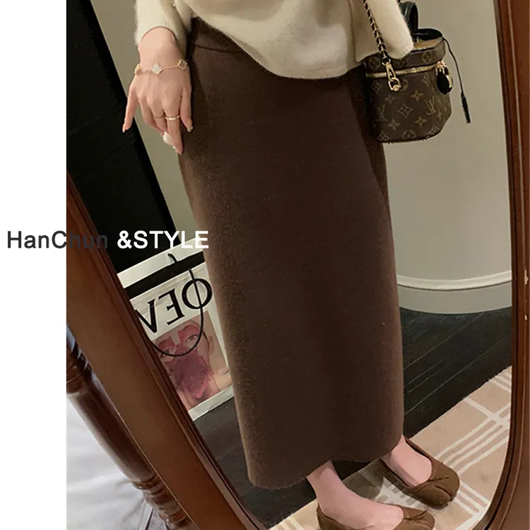 高级感咖色针织半身裙女秋冬中长款加厚包臀小个子a字冬季长裙字