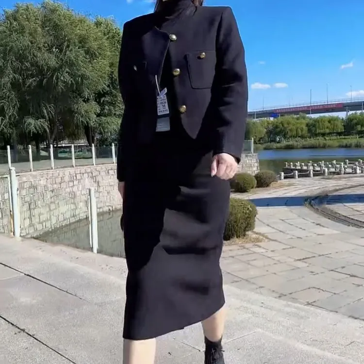 半身裙套装时尚黑色修身秋冬气质休闲复古毛呢长袖+半身裙两件套