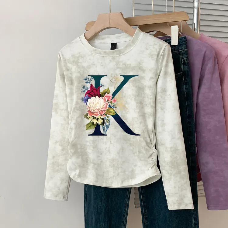 春秋2024新款扎染上衣女复古掐腰显瘦短款字母K小衫不规则长袖t恤