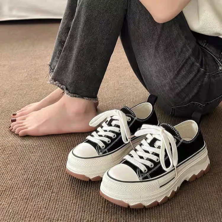 【品牌撤柜】厚底帆布鞋女外穿2024年新款增高低帮休闲百搭运动板鞋