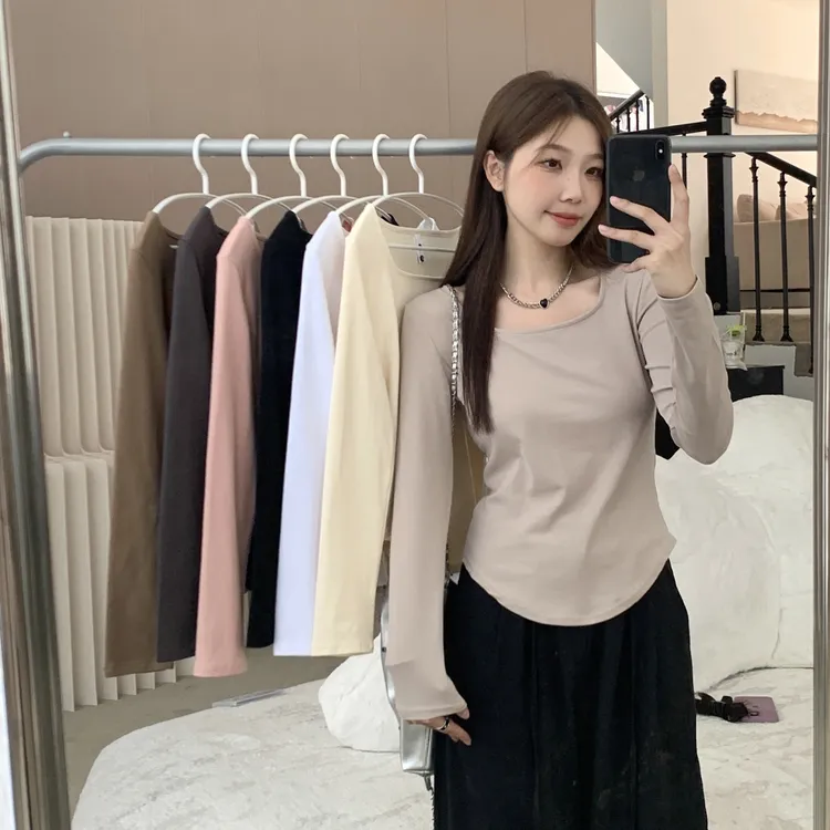 大码胖MM长袖T恤女秋季2023新款纯欲方领修身打底上衣