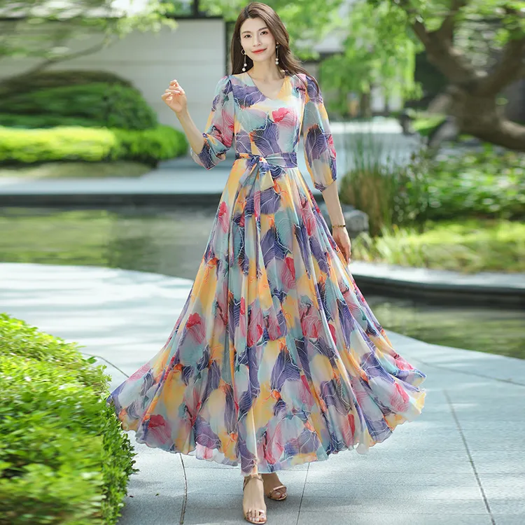 香衣丽华（09-232）7分袖V领花色大摆连衣裙修身显瘦气质简约大摆裙