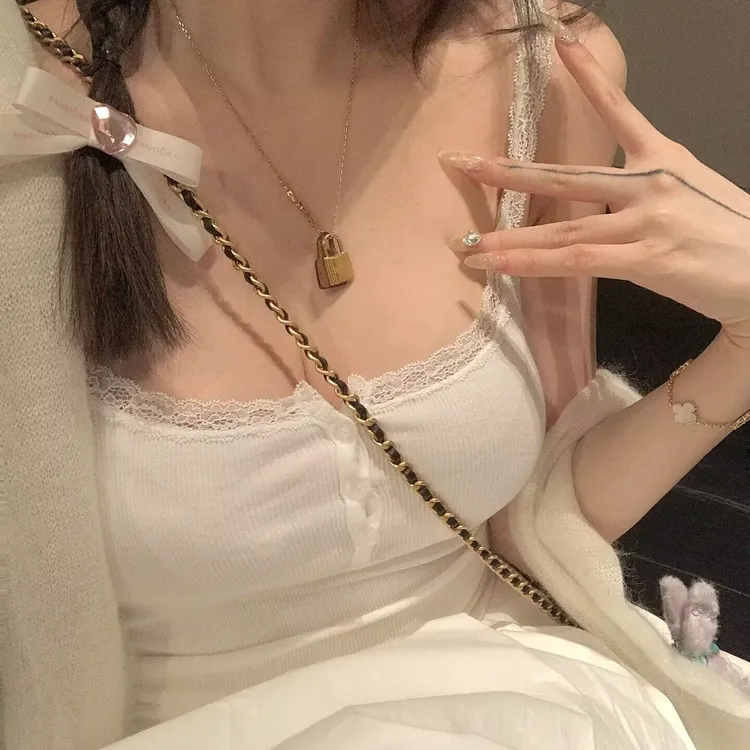 辣妹高档白色美背打底吊带背心内搭女款爆蕾丝性感外穿夏季上衣