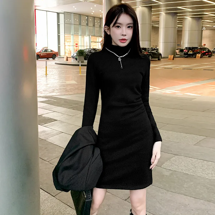 气场强大女装轻奢冬季百搭连衣裙修身显瘦半高领中长款内搭打底裙