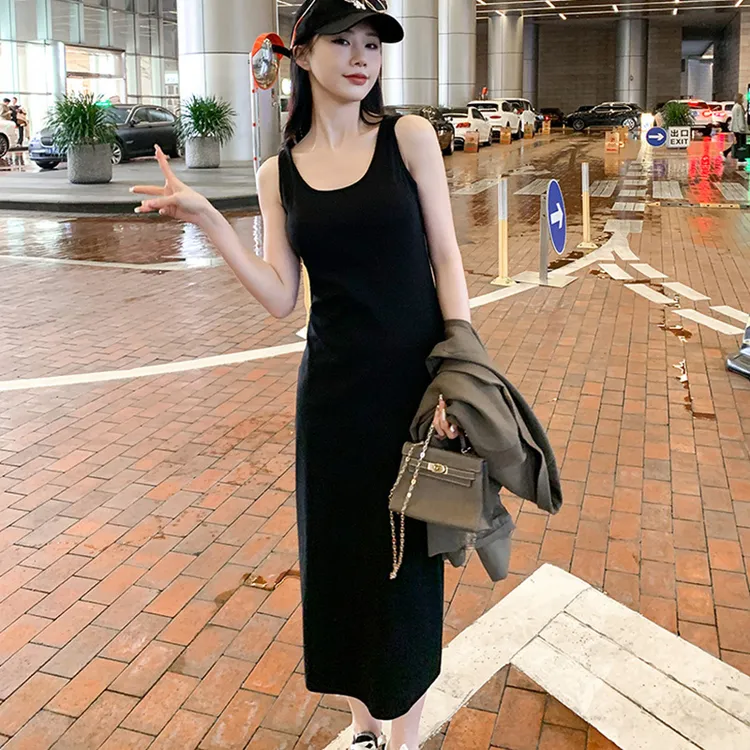 黑色吊带连衣裙女秋季新款打底裙气质休闲显瘦背心裙长款吊带裙