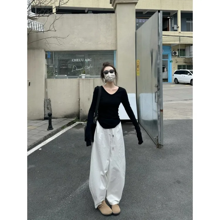 2025春秋辣妹韩版纯欲风V领打底衫长袖T恤白色高腰时尚休闲阔腿裤