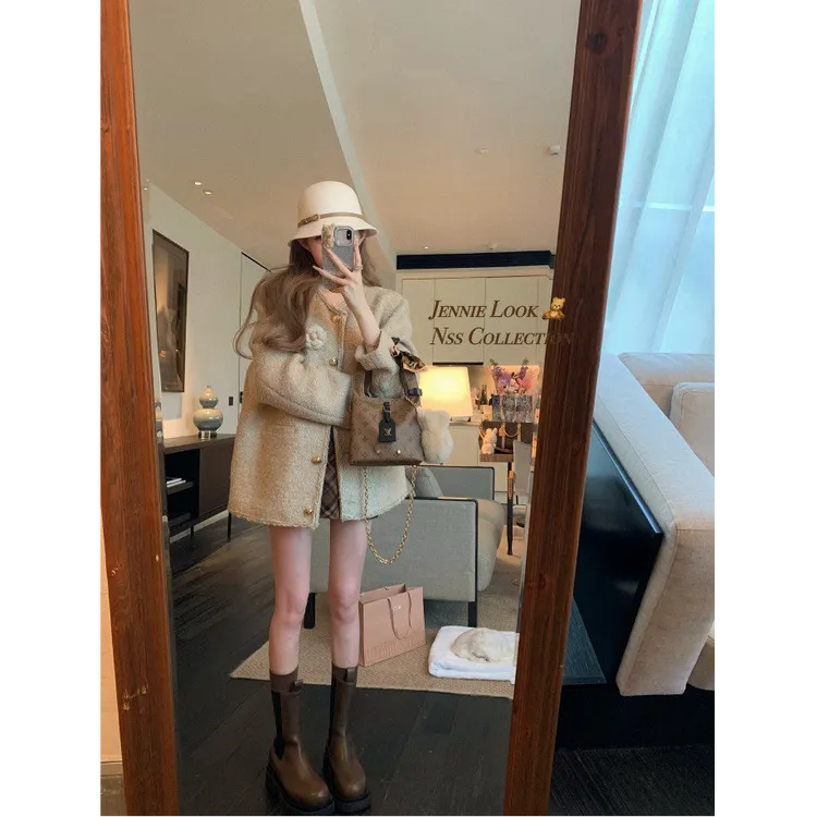 2025秋季新款韩系小香风设计感长袖开衫外套高级感慵懒风气质上衣