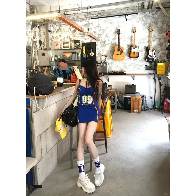 2025夏季新款美式炸街性感辣妹纯欲风抹胸连衣裙小众收腰包臀短裙