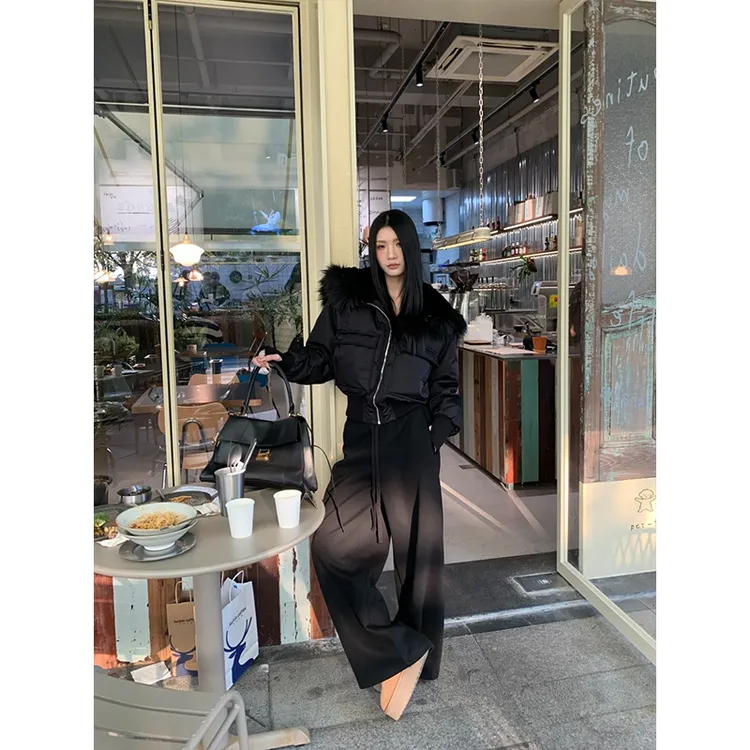 2024秋冬新款韩系设计感毛领连帽收腰加厚短款外套高腰休闲长裤女