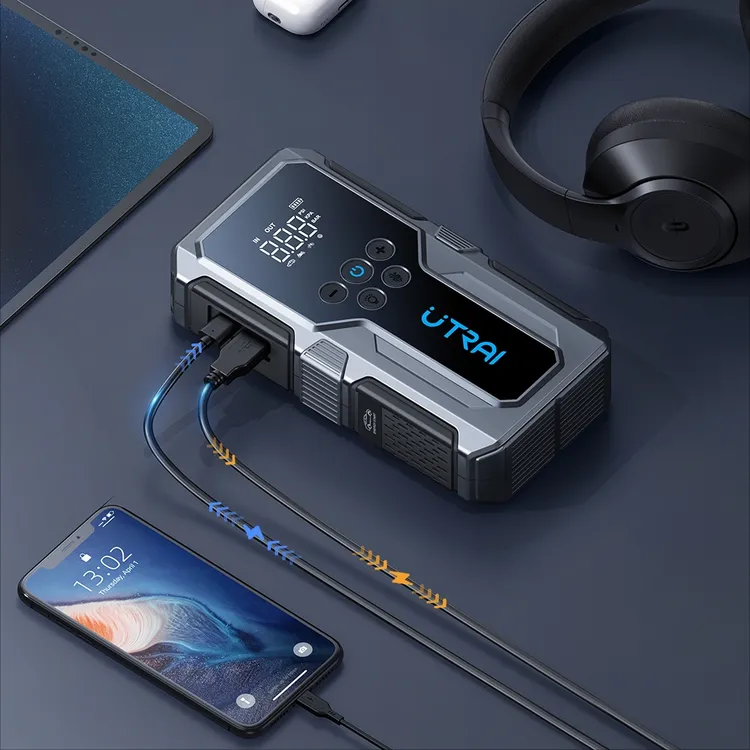 美国Utrai汽车应急启动电源车载打气泵一体机12v电瓶搭火神器