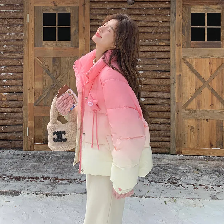 渐变粉色短款羽绒服女款2025冬季捡漏小个子超好看学生白鸭绒外套