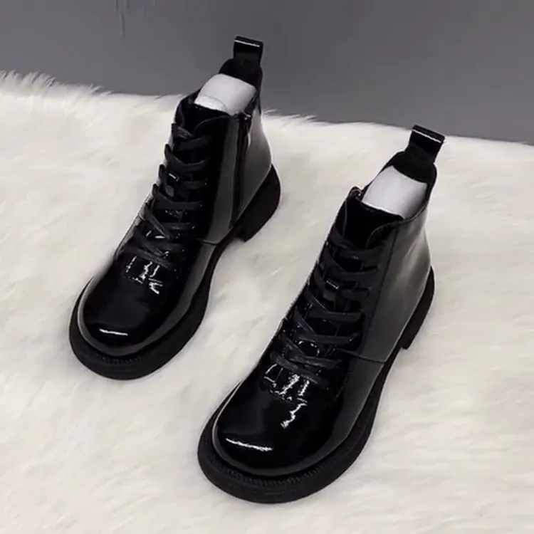 芒果头漆皮马丁靴女英伦风2025秋冬季新款粗跟大头鞋单鞋时尚短靴