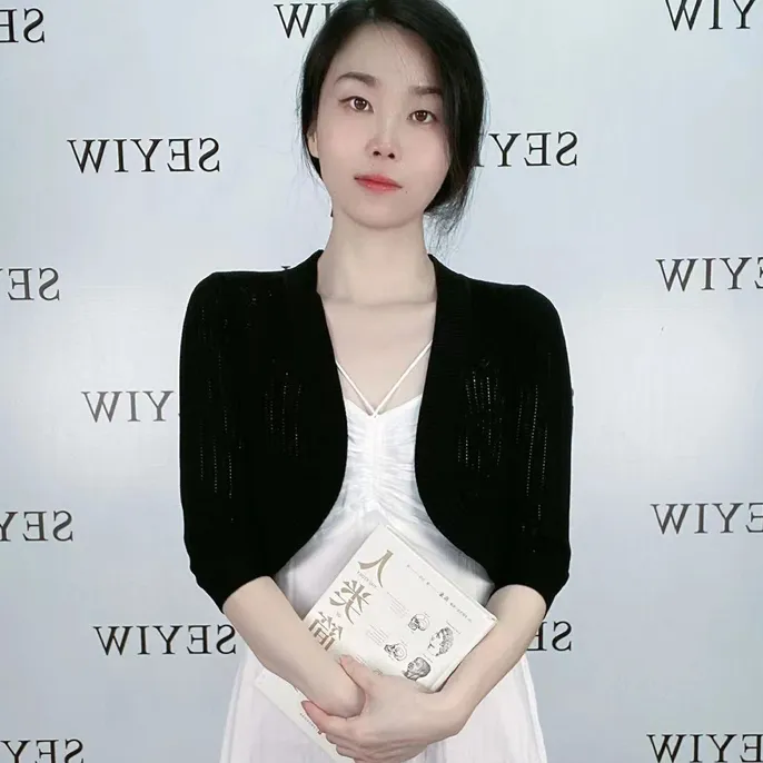 外套女吊带裙外搭披肩夏天洋气配裙子冰丝开衫短外披薄款小衫坎肩