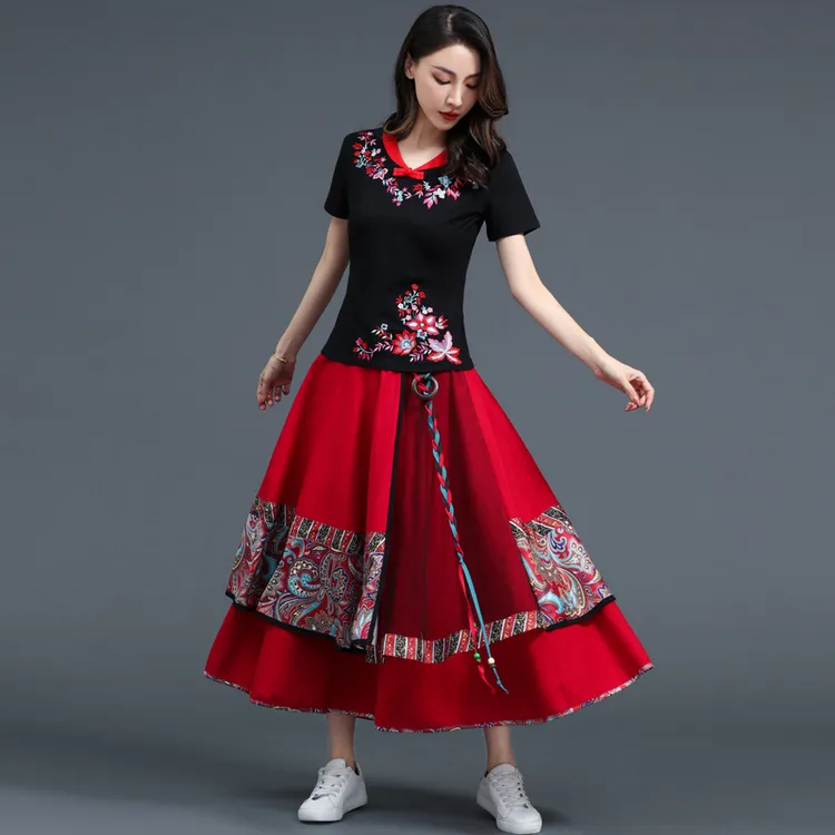 民族风绣花大码V领短袖T恤女夏装新款中国风广场舞套装复古半身裙