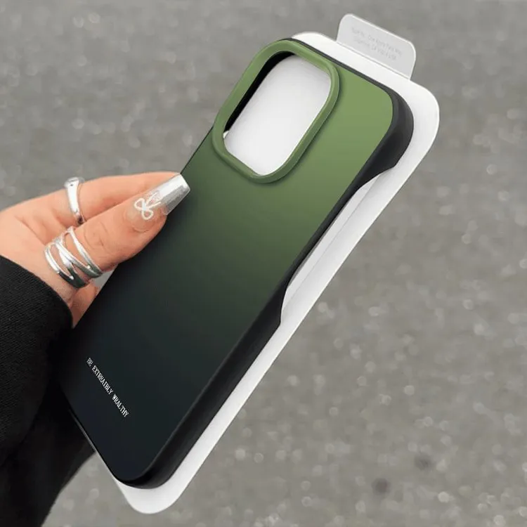 BANCA渐变墨绿无边框适用iPhone15/14promax半包苹果手机壳12女13