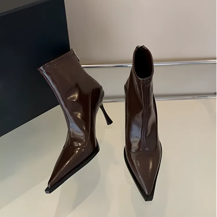 高跟尖头短靴女2025秋冬新款百搭复古短筒瘦瘦靴细跟气质时尚短靴