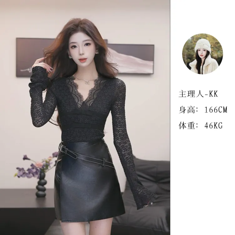 秋冬必备~甜美御姐.蕾丝内搭喇叭袖温柔长袖设计感上衣显瘦百搭