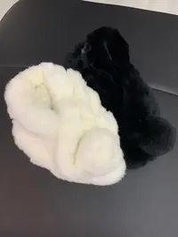 九月   兔毛围脖   新款毛毛围脖网红时尚百搭简约毛绒保暖围巾