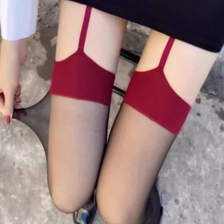 大码吊带丝袜女性感红边一体蕾丝过膝爆款纯欲黑色中筒长筒袜黑丝