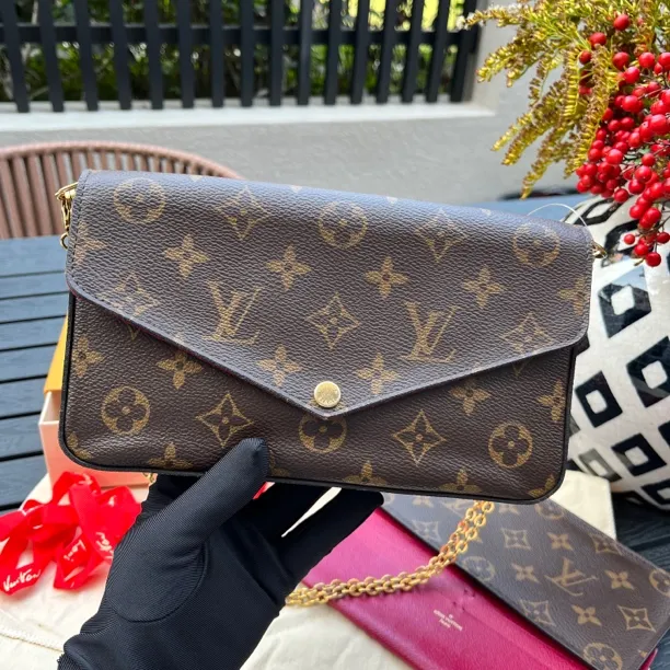 99新 LouisVuitton/路易威登 老花三合一斜挎包 零钱包尺寸
