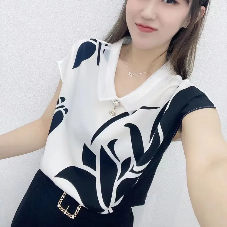 【会员价】欧根纱拼接娃娃领夏季新款显瘦百搭洋气时尚气女上衣8087