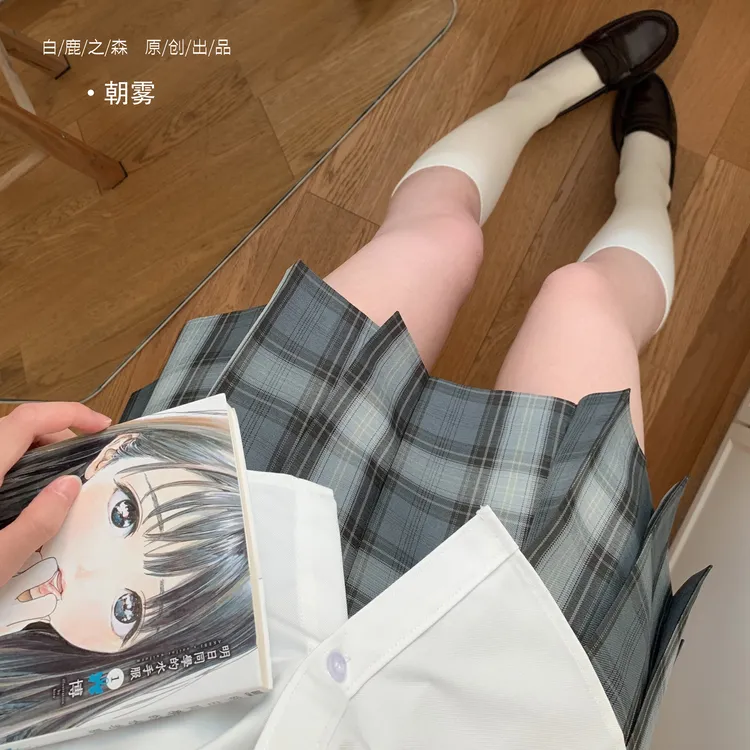 朝雾/正版原创百搭秋冬jk日常格裙学院风校供感显白半身裙百褶裙