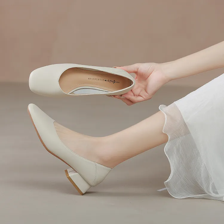 3厘米粗跟2025春秋简约温柔百搭单鞋女中跟浅口黑色职业工作鞋软