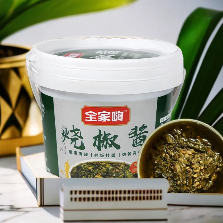 川味烧椒酱辣椒酱拌饭传统调味酱香椒香拌面条风味产品调味酱制作