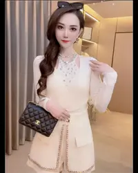 【海派】假两件重工钉珠轻奢百搭显瘦挂脖针织上衣