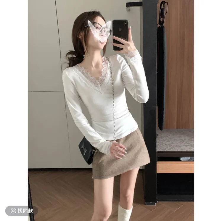 纯欲感蕾丝拼接领长袖打底衫女秋冬温柔风内搭弹力V领T恤上衣708