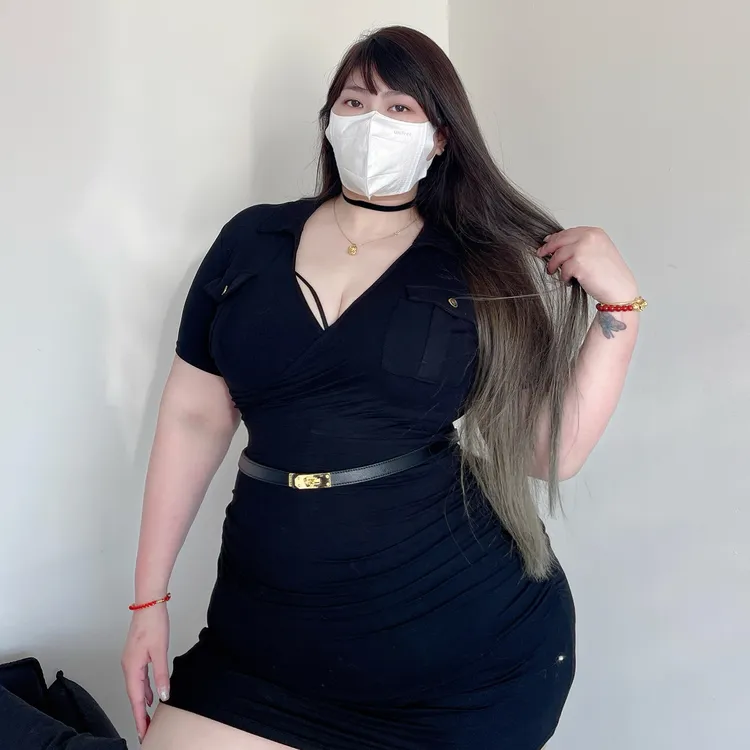 肯豆深V御姐风修身大码显瘦纯欲风黑色包臀连衣裙【赠定制腰带】