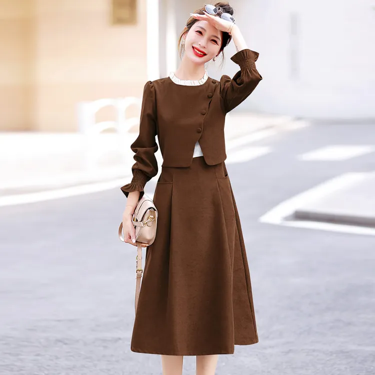 假俩件长袖连衣裙女2025年春秋新款法式高级感气质名媛小个子裙子
