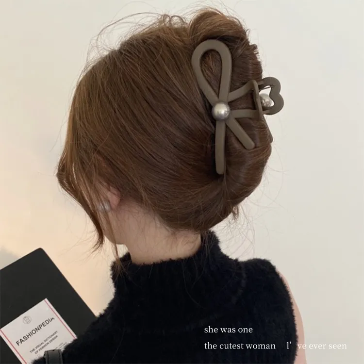 简约磨砂交叉珠夹发饰盘发头饰少女感2025新款质感百搭抓夹发饰