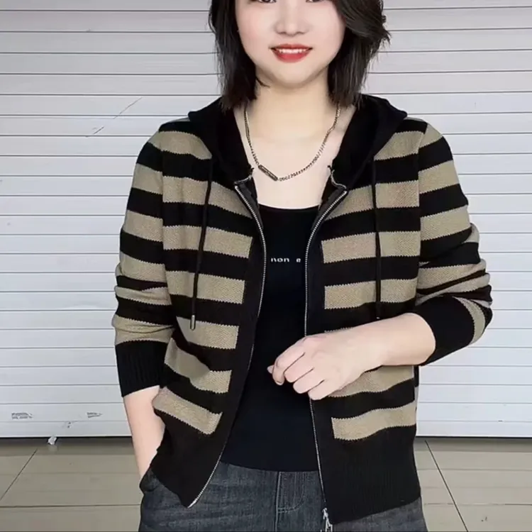 【正品】条纹连帽针织开衫外套时尚洋气宽松大码网红显瘦百搭休闲韩