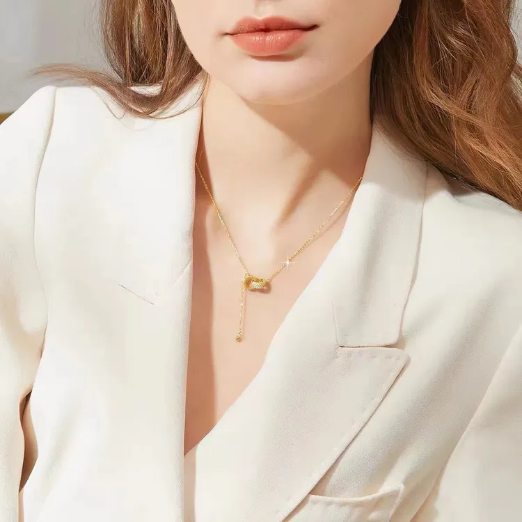 铜合金项链 经典百搭环环相扣吊坠不掉色高级感轻奢小众锁骨链