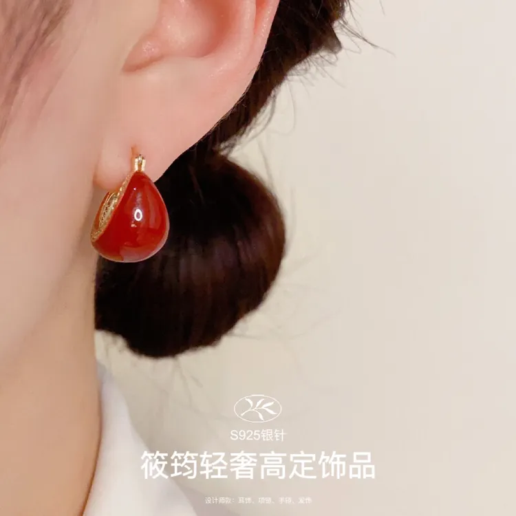 铜合金珐琅耳饰 【XJ•QS】网红款百搭通勤水滴耳扣新年喜庆高级耳环