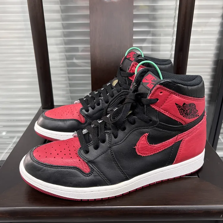 43码AJ1 禁穿 2016年款 高帮黑红复古篮球鞋 下地个位数