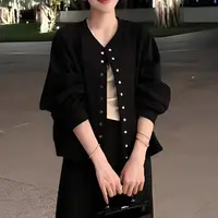小香外套。黑色单排扣休闲夹克开衫上衣显瘦气质小香风秋季