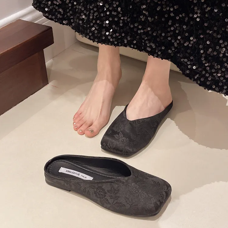 时尚低跟包头半拖鞋女外穿2024新款夏季中式懒人奶奶鞋一脚蹬凉拖