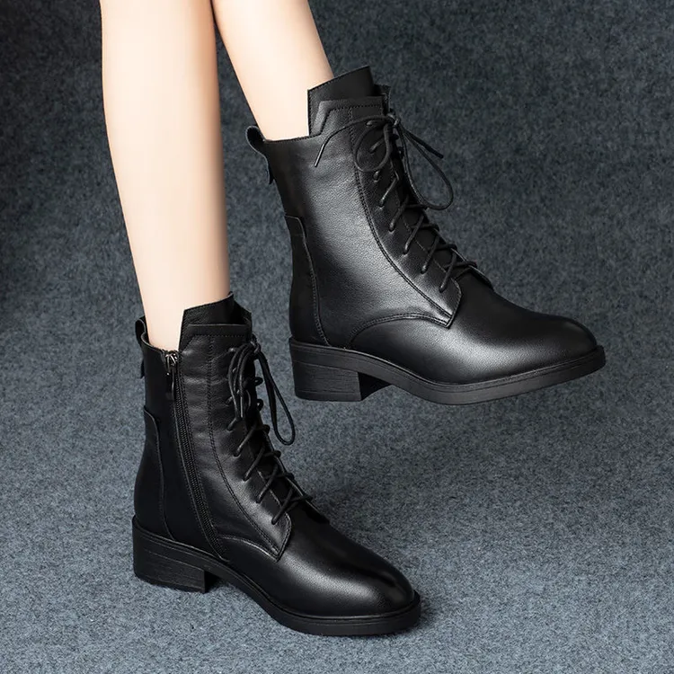 真皮马丁靴女2024年秋冬季新款保暖女靴子英伦风中跟百搭小短靴