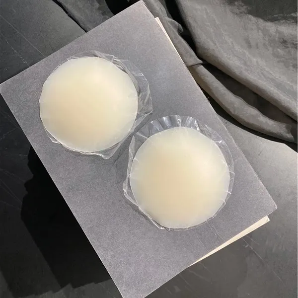 王炸实用!奶奶头铁防水不掉大直径固态硅胶乳贴无痕防激凸胸贴