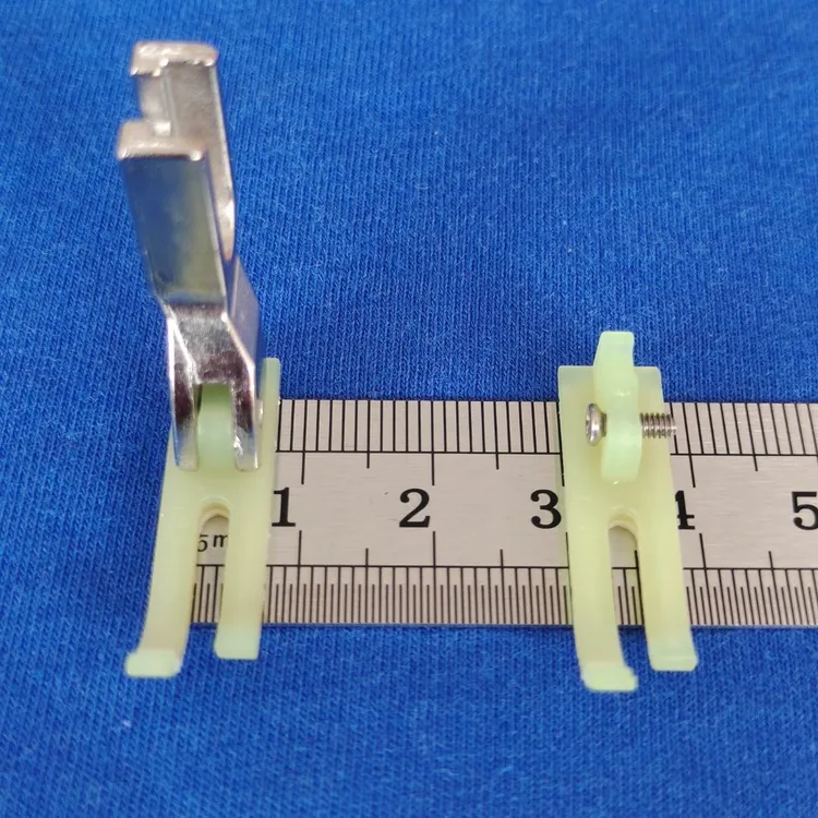 缝纫机0.3塑料压脚     做拉链   顺滑   耐磨  好用电动