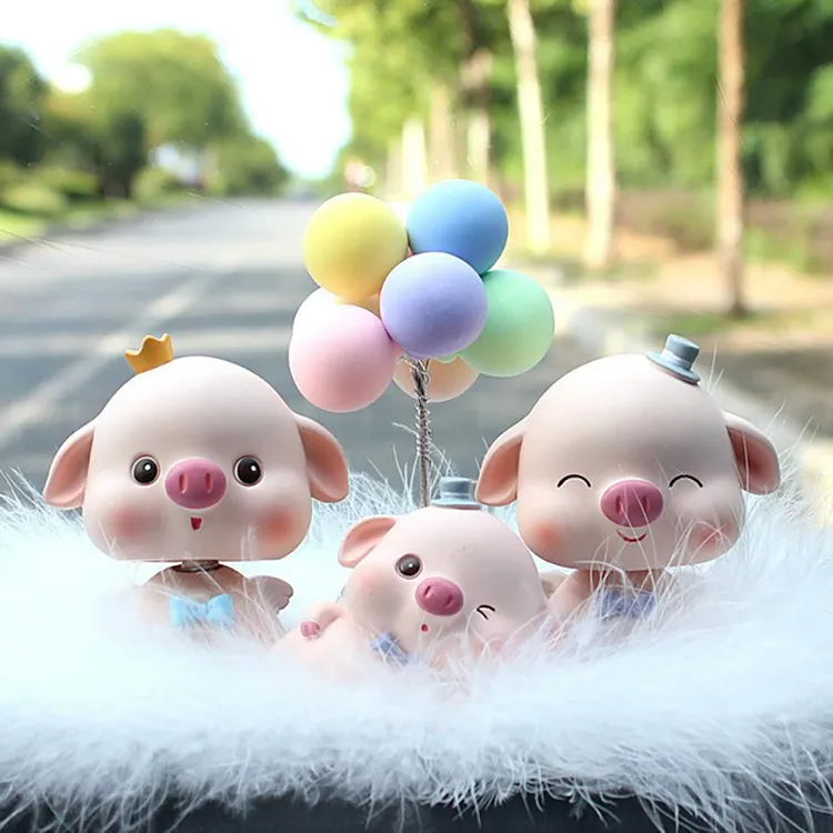 汽车摆件摇头可爱小猪唯美车载内饰中控台装饰品点缀物树脂工艺品